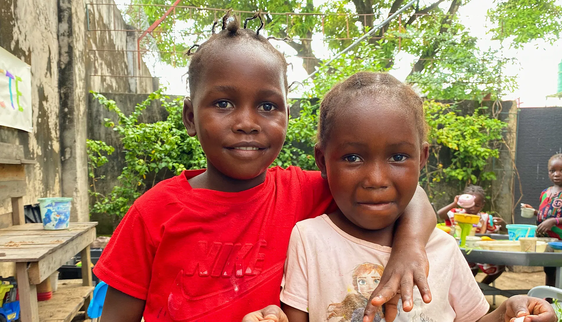 Veilige haven voor kinderen in gevaarlijke sloppenwijk Congo