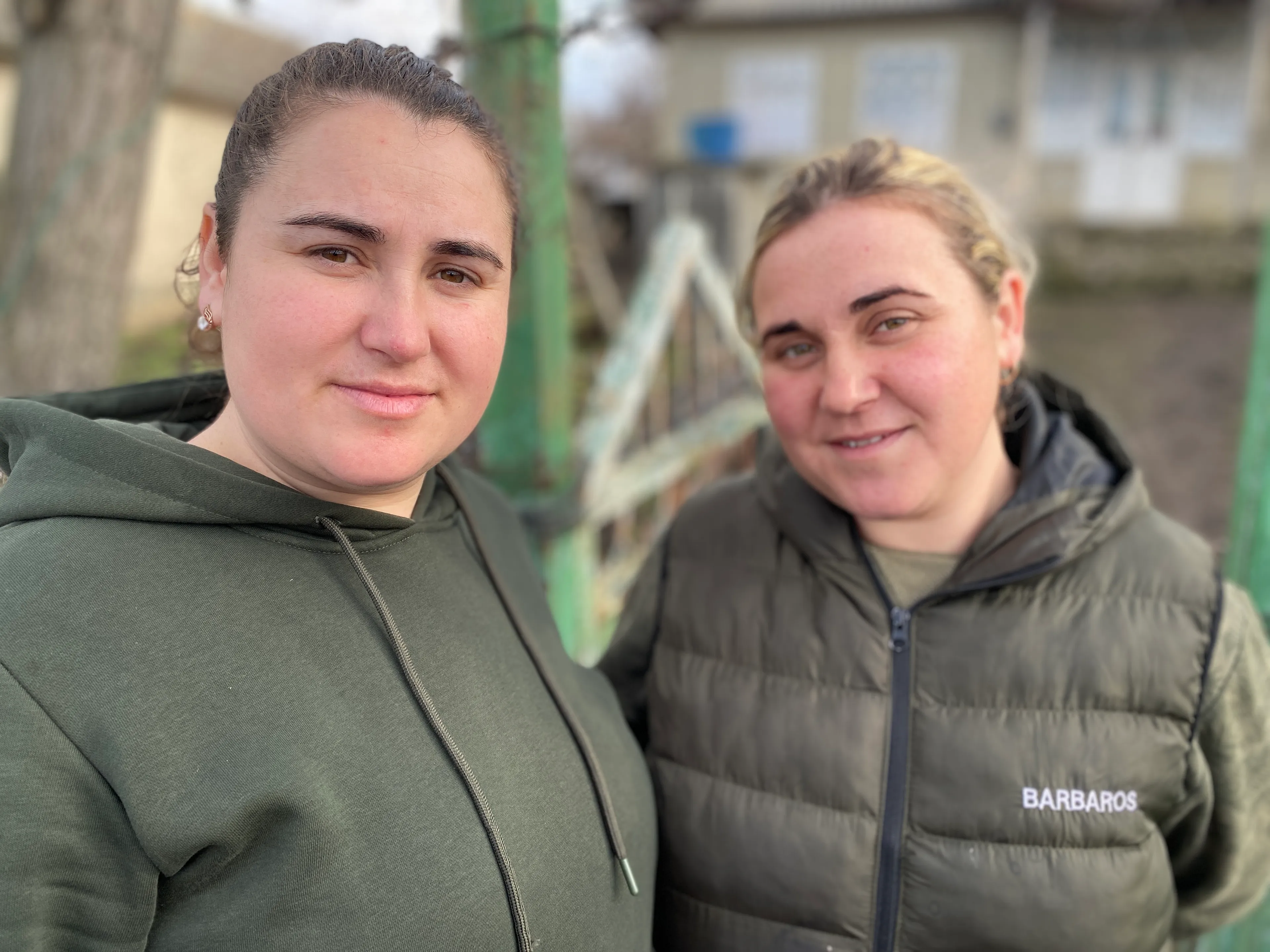 Oekraïense vluchtelingen helpen elkaar