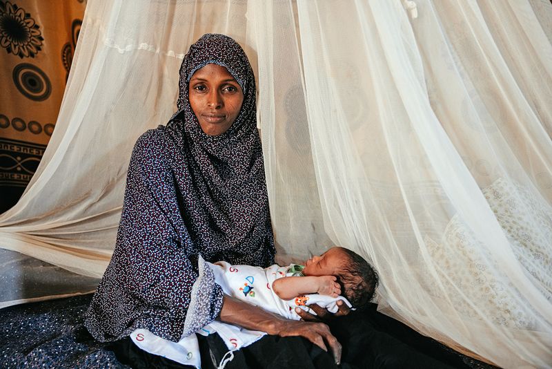 Amina helpt Somalische vrouwen veilig bevallen